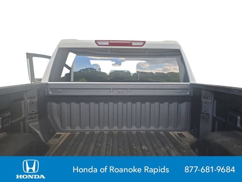 Used 2025 GMC Sierra 1500 SLT RWD image 19