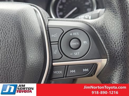 Used 2024 Toyota Camry LE w/ Convenience Package FWD image 30