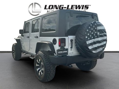 Used 2017 Jeep Wrangler Unlimited Sport w/ Connectivity Group AWD/4WD image 4