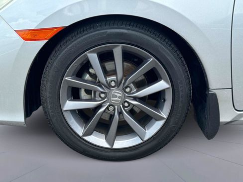 Certified 2021 Honda Civic EX image 11