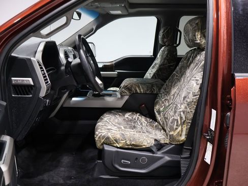 Used 2016 Ford F150 Lariat image 14