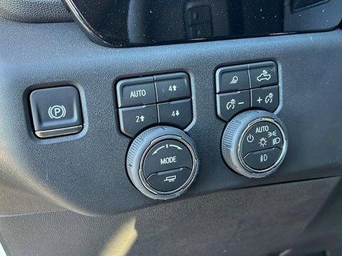 New 2026 Chevrolet Silverado 1500 LT Trail Boss w/ LT Trail Boss Premium Package image 32