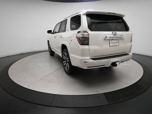 Used 2018 Toyota 4Runner Limited image 36