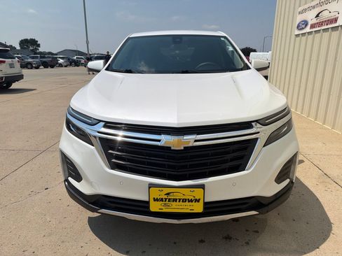 Used 2022 Chevrolet Equinox LT AWD/4WD image 3