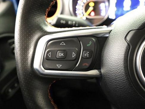 Used 2023 Jeep Gladiator Mojave w/ Cold Weather Group image 30