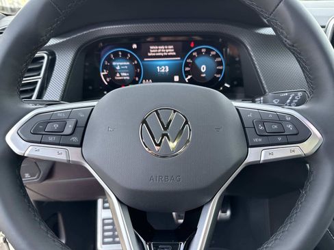 New 2026 Volkswagen Atlas Cross Sport SEL Premium R-Line image 31