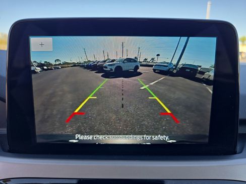 Used 2020 Ford Escape SE image 18