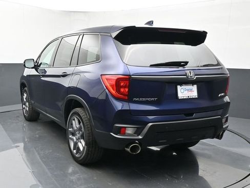 Used 2023 Honda Passport EX-L image 3