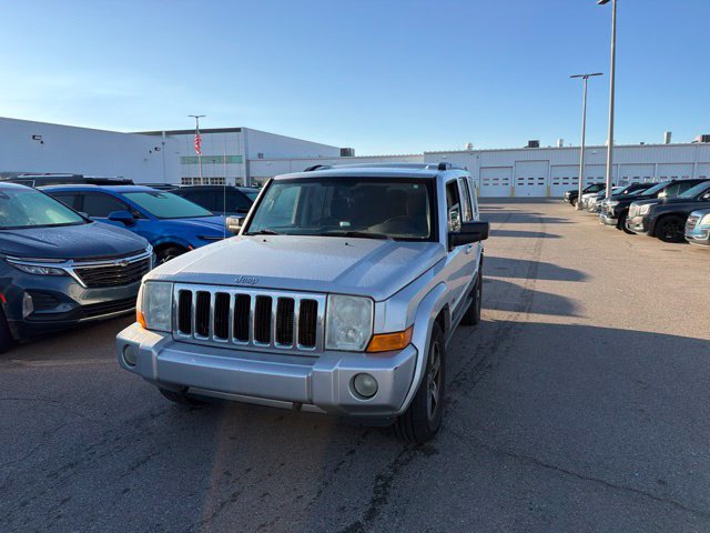 Used 2008 Jeep Commander Sport AWD/4WD image 17