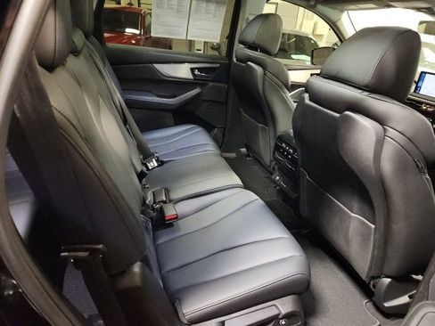 Used 2025 Acura MDX SH-AWD image 30