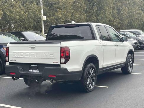 Certified 2024 Honda Ridgeline Sport image 5
