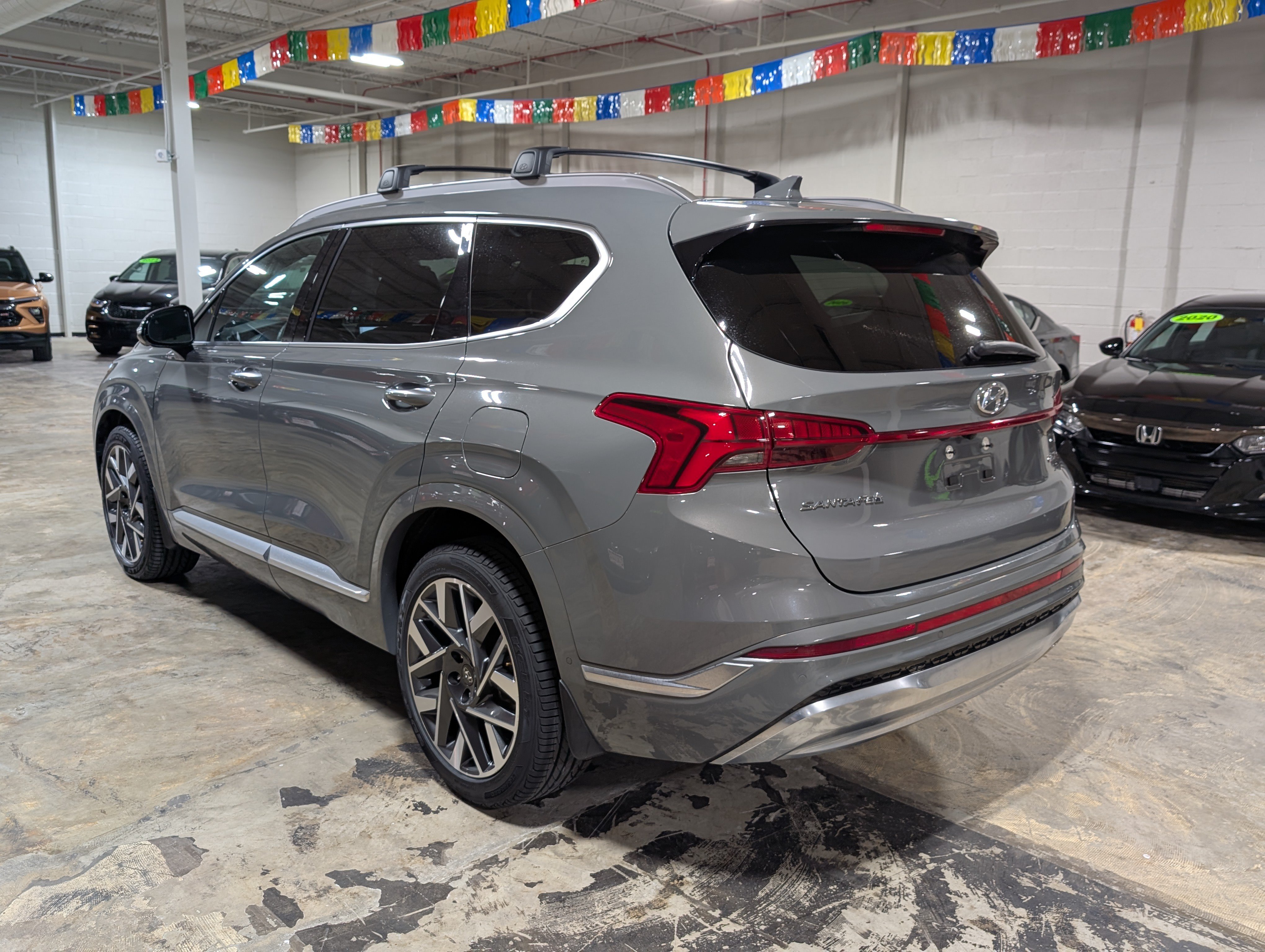 Used 2023 Hyundai Santa Fe Calligraphy FWD image 5