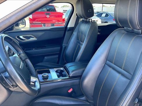 Used 2020 Land Rover Range Rover Velar S image 8