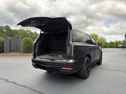 Used 2025 Cadillac Escalade Sport Platinum AWD/4WD image 47