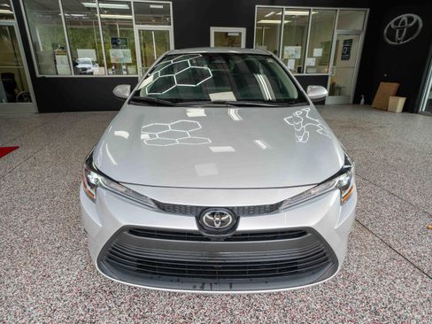 Certified 2023 Toyota Corolla LE w/ Carpet Mat Package (TMS) FWD image 7