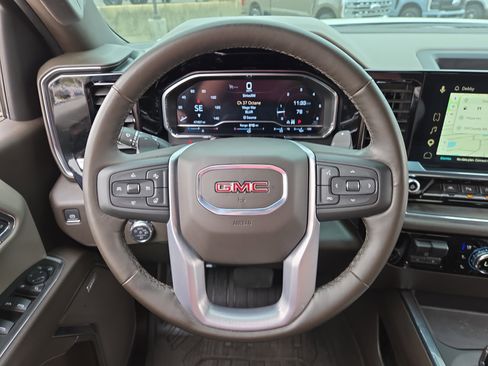 Used 2024 GMC Sierra 1500 SLT w/ SLT Premium Plus Package image 20