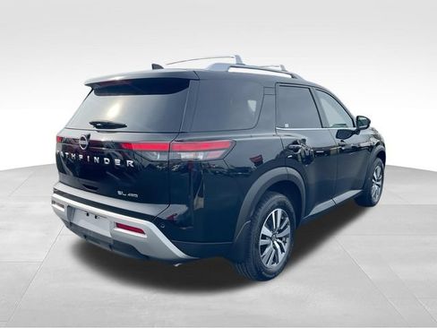 Certified 2023 Nissan Pathfinder SL AWD/4WD image 8