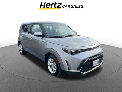 Used 2025 Kia Soul LX w/ LX Technology Package