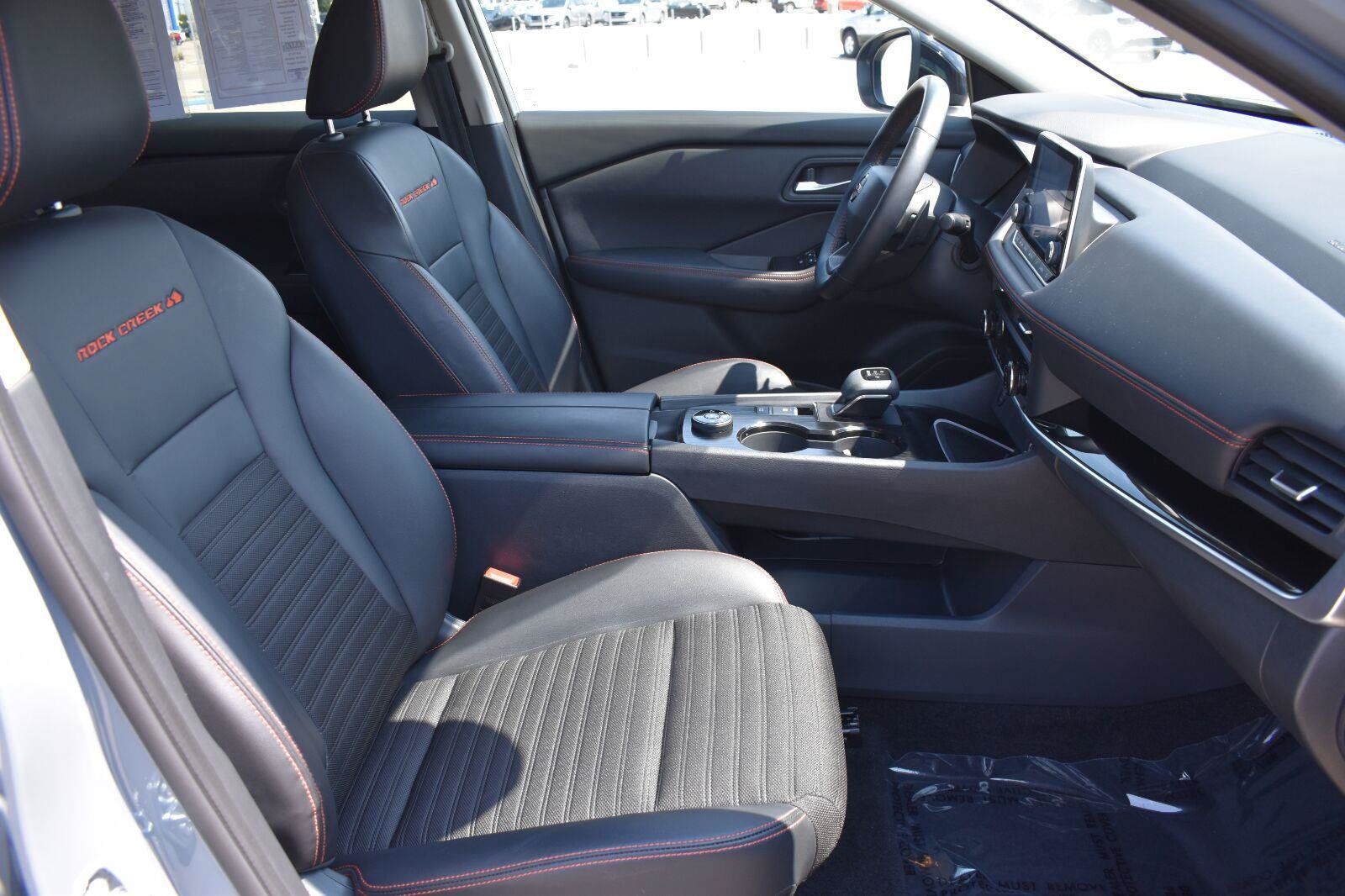 Used 2025 Nissan Rogue SV w/ Rock Creek Premium Package AWD/4WD image 14