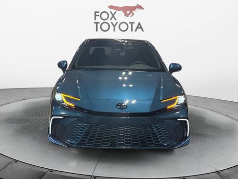 Used 2025 Toyota Camry XSE w/ Premium Package FWD image 9