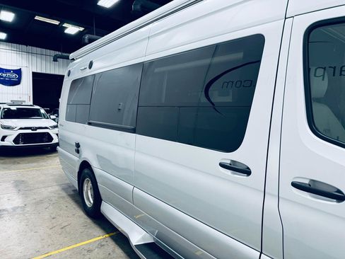 Used 2020 Mercedes-Benz Sprinter 3500 image 15