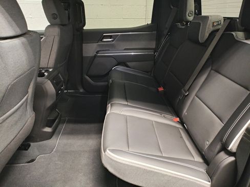 New 2026 GMC Sierra EV Elevation image 28