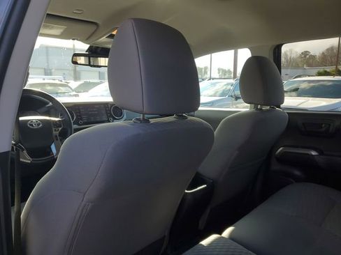 Used 2022 Toyota Tacoma SR5 image 14