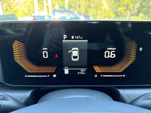 Used 2025 Kia K4 LXS image 27