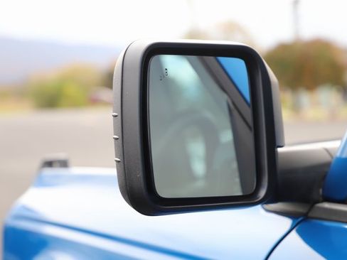 Used 2023 Ford Bronco Big Bend image 11