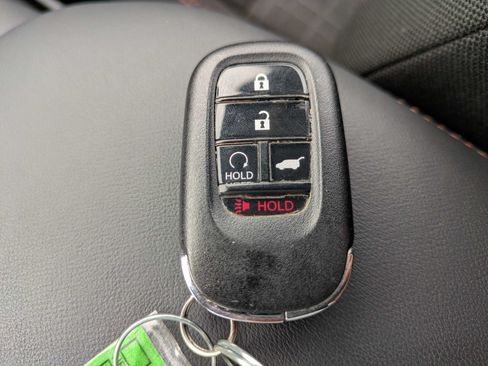 Used 2025 Honda HR-V Sport image 34
