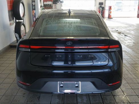 New 2026 Toyota Prius LE image 16