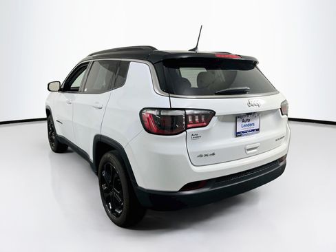 Used 2022 Jeep Compass Limited AWD/4WD image 7
