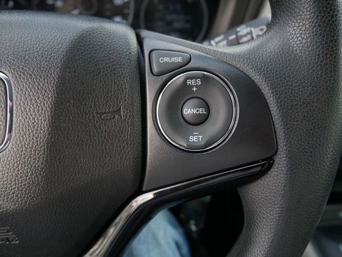 Used 2019 Honda HR-V LX image 24