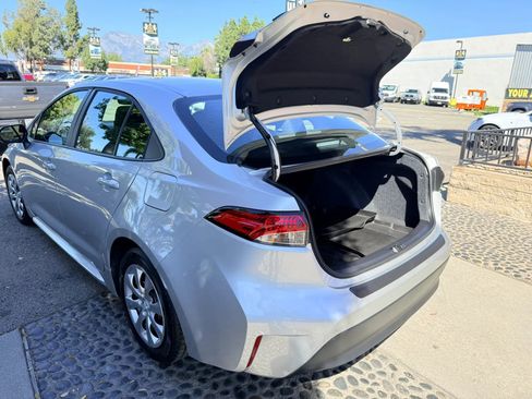 Used 2026 Toyota Corolla LE FWD image 12