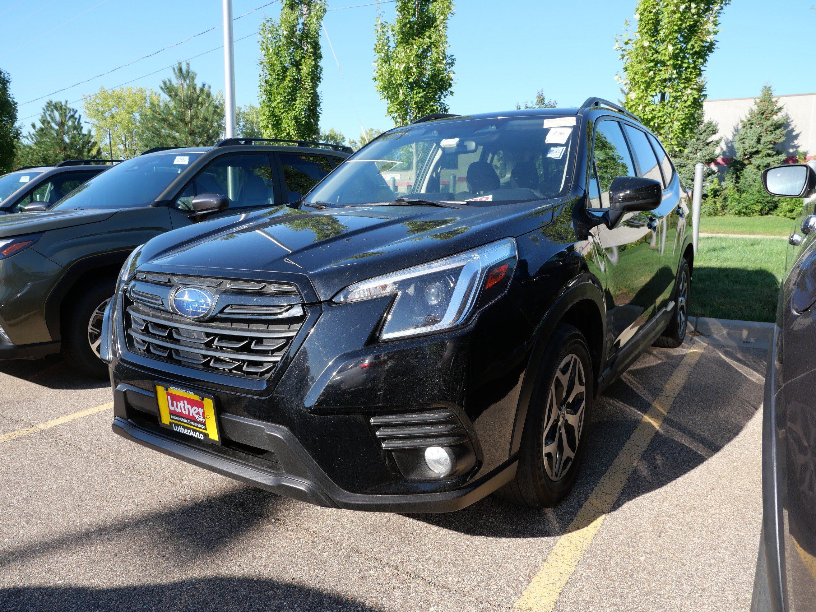 Used 2023 Subaru Forester Premium AWD/4WD image 4