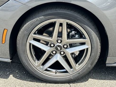 New 2025 Ford Mustang Coupe image 10