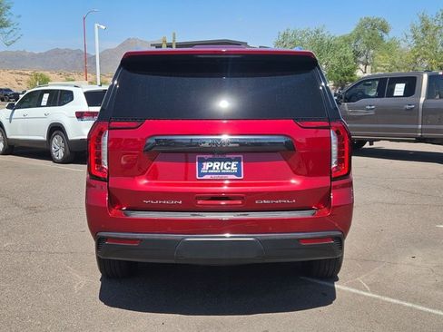 Used 2023 GMC Yukon Denali Ultimate AWD/4WD image 8