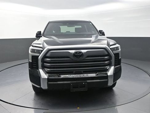 Used 2025 Toyota Tundra Limited AWD/4WD image 5