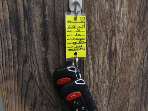 Used 2021 Jeep Wrangler Unlimited Sahara image 37