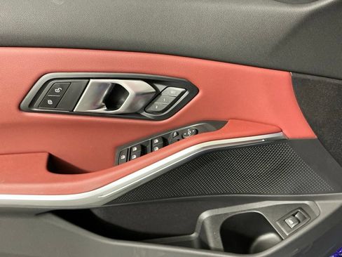 New 2026 BMW 330i Sedan w/ M Sport Package RWD image 18