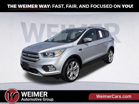 Used 2019 Ford Escape Titanium AWD/4WD image 1