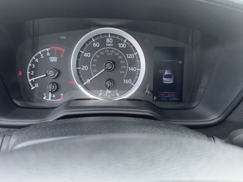 Used 2020 Toyota Corolla LE image 9