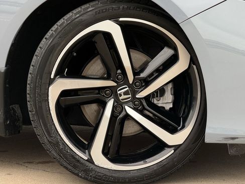 Used 2022 Honda Accord Sport Special Edition image 9