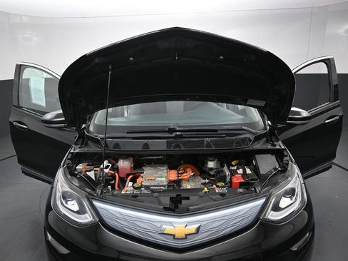 Used 2018 Chevrolet Bolt LT FWD image 36