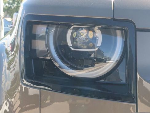 New 2026 Land Rover Defender 130 S AWD/4WD image 9