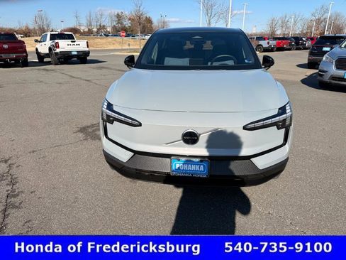 Used 2025 Volvo EX30 Ultra image 9