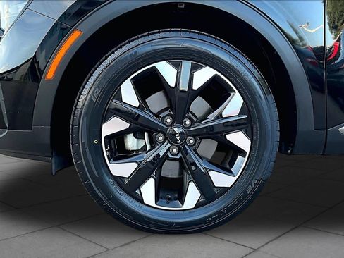 Used 2023 Kia Sportage X-Line w/ X-Line Premium Package AWD/4WD image 11