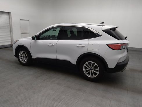 Used 2022 Ford Escape SE w/ Convenience Package FWD image 3