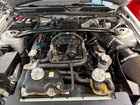 Used 2009 Ford Mustang Shelby GT500 image 39