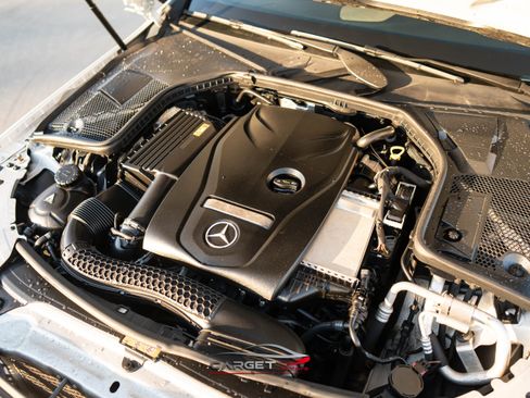 Used 2018 Mercedes-Benz C 300 C 300 4MATIC image 48